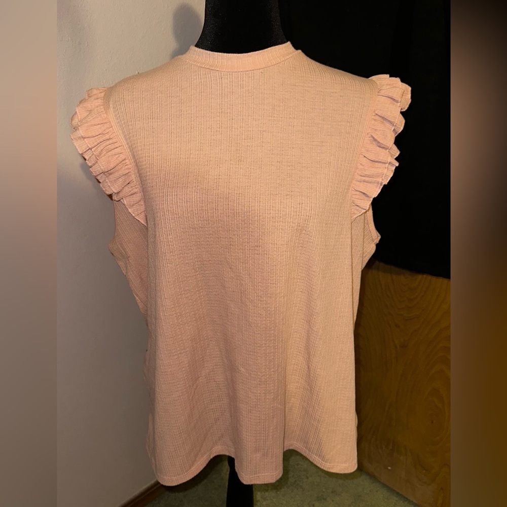 Simply Ruby blouse NWOT
